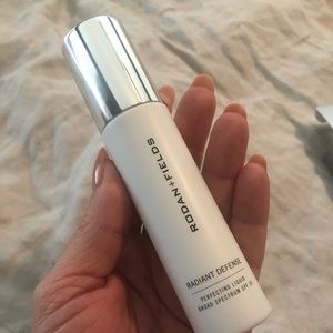 Rodan + Fields Radiant Defense Sand